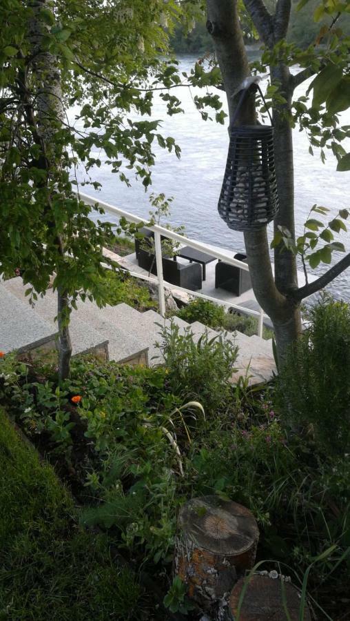 Riverside Guesthouse Pocitelj Eksteriør billede